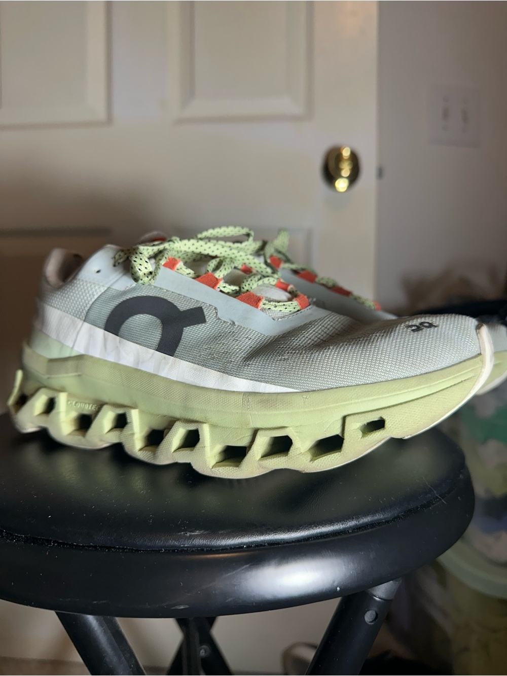 On Running Women's Cloudmonster Lightweight Green/Gray Athletic Shoe